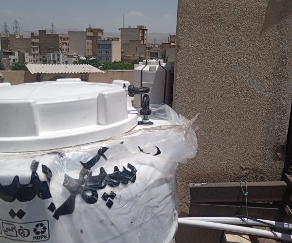 نصب قفل درب تانکر آب پلاستیکی
